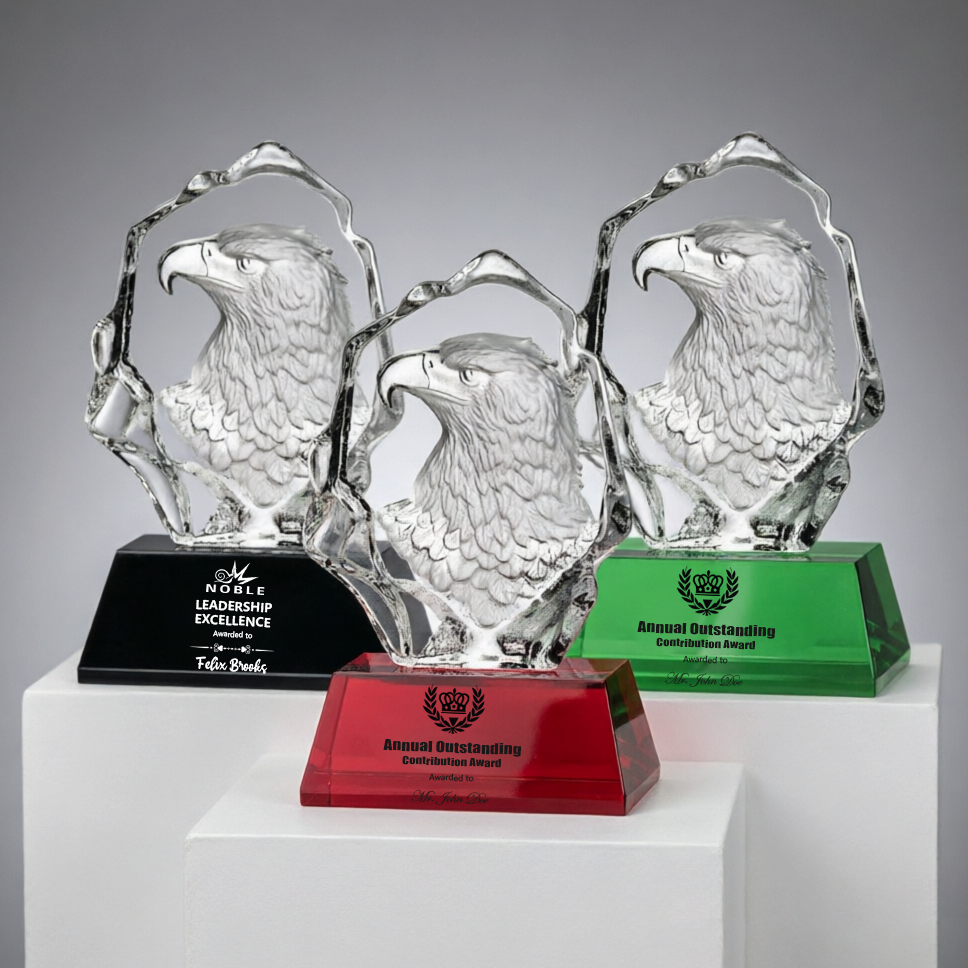 Noble Manufacturer Crystal Eagle Business Honor Gift Animal Awards Custom Bespoke Logo Eagle Trophy Award Hand Craft