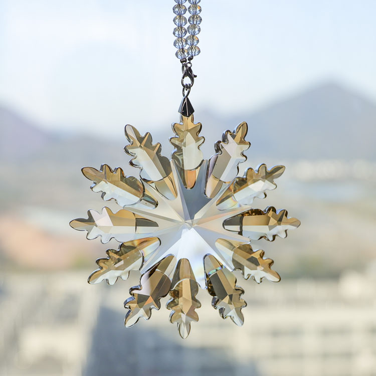 Fashion K9 Crystal Snowflake  Christmas Hanging Ornament Car Accessories Small Crystal Model  Wedding Return Glass Pendant