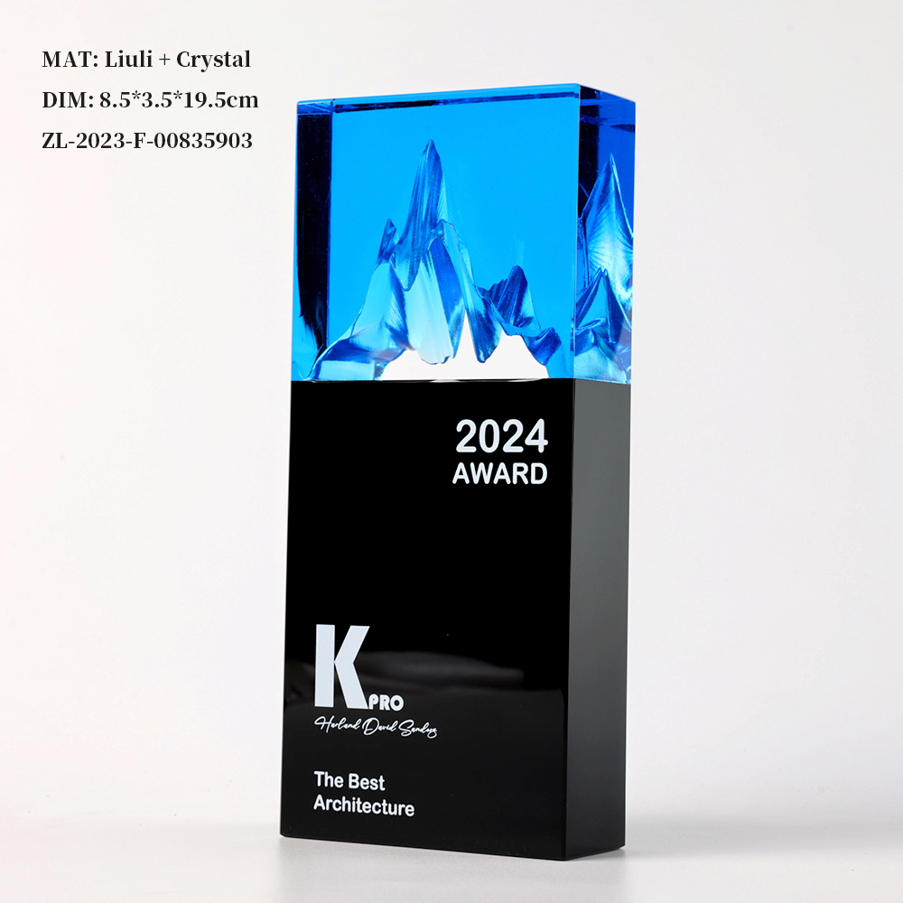 New Design Factory Wholesale High Quality Liuli Iceberg Crystal Award Plaque Trophy Laser UV Printing Custom Logo Fashion Trend