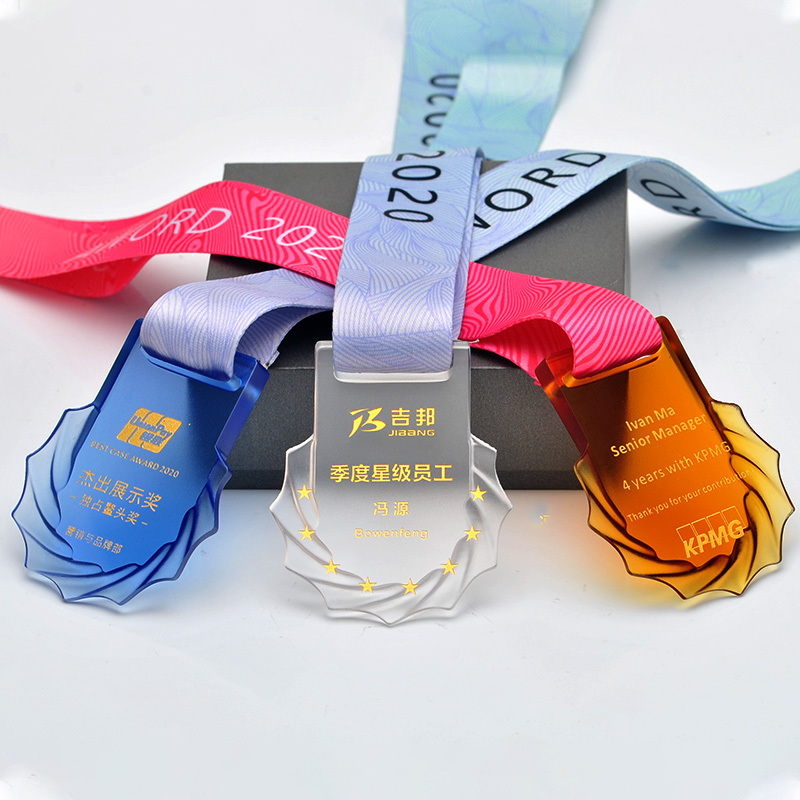 Jadevertu Luli Eco-Friendly Sandblasted Laser Engraved Crystal Medal for Sport Prize Presentation Custom Award