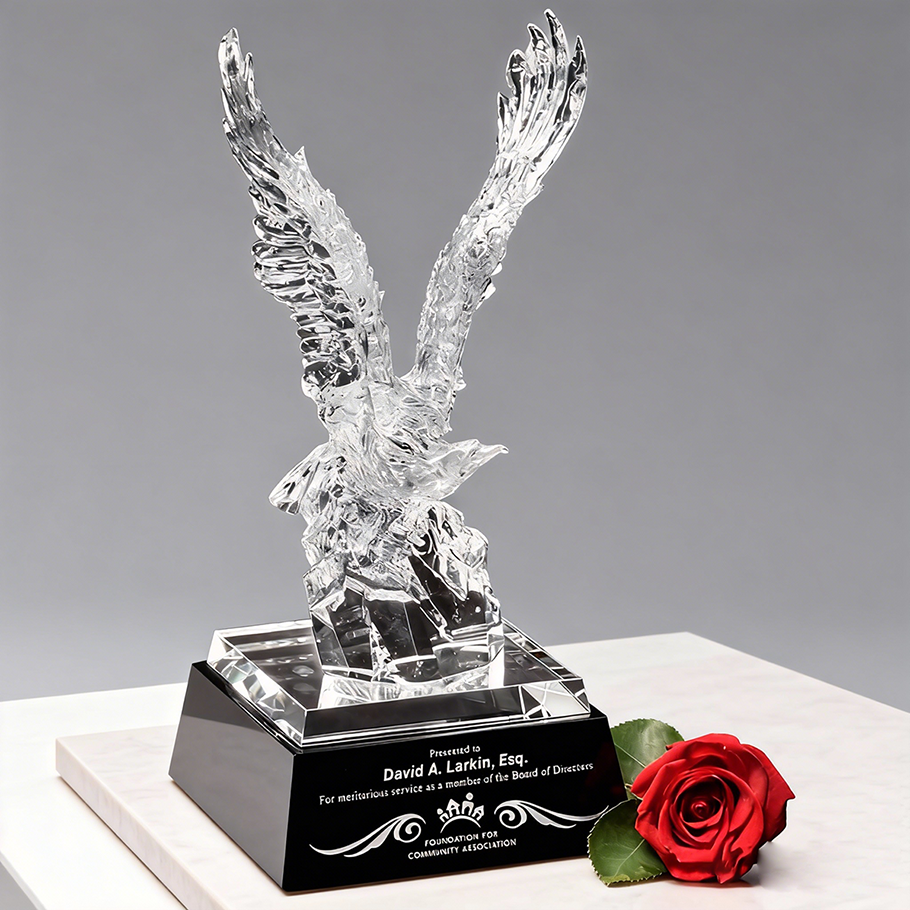 Noble High Quality Crystal 3D Eagle Falcon Model With Custom Personalized Logo  Achievement Gift Trophy Awards