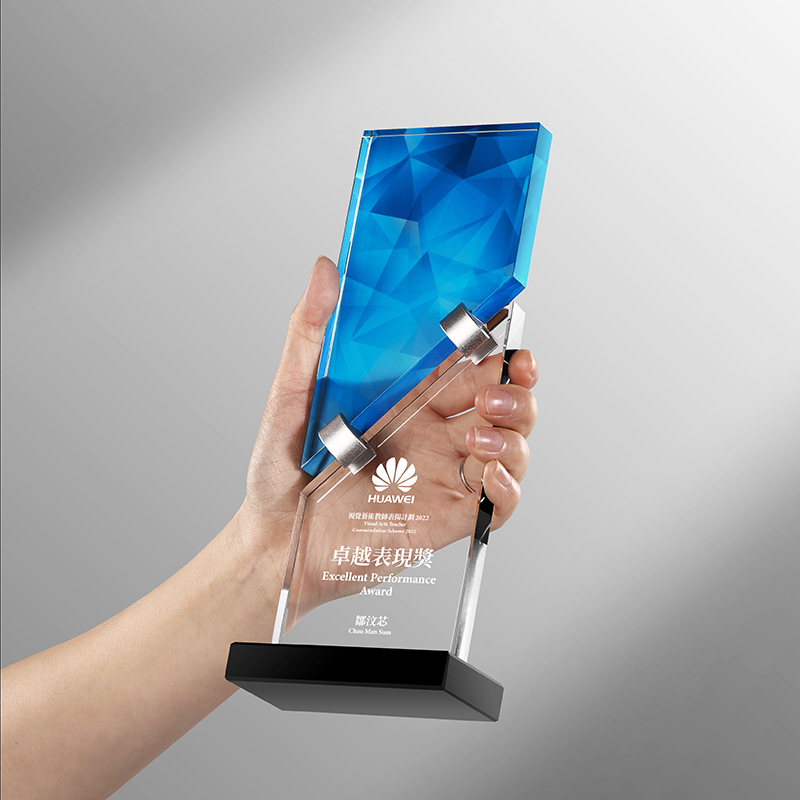 High-End Custom Round Crystal and Wooden Trophy Commemorative Medal for Company Team Events Welcome Gifts