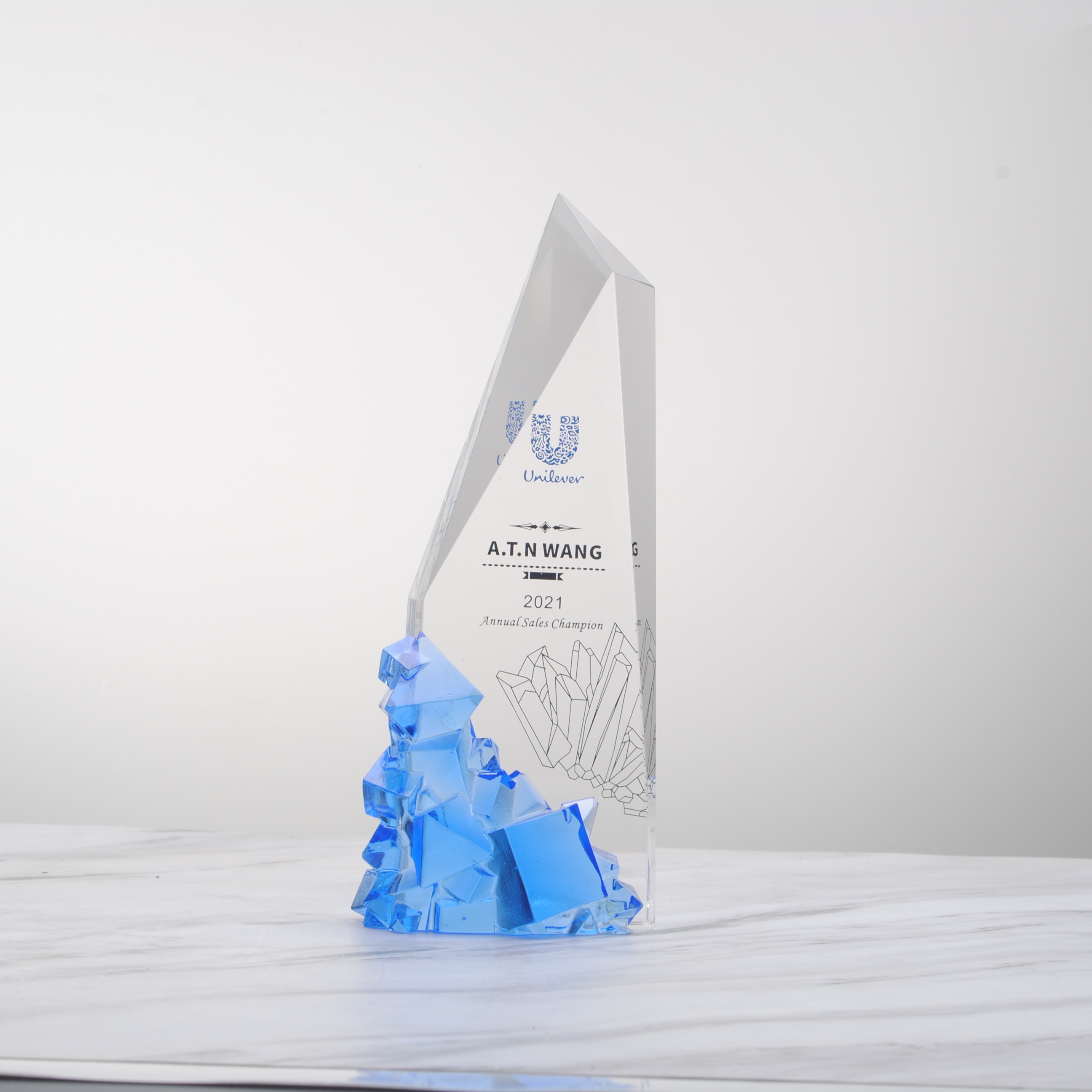 2025 New Arrival Wholesale Crystal Trophy Crystal Glass Award Crystal Plaque for Souvenir Gifts