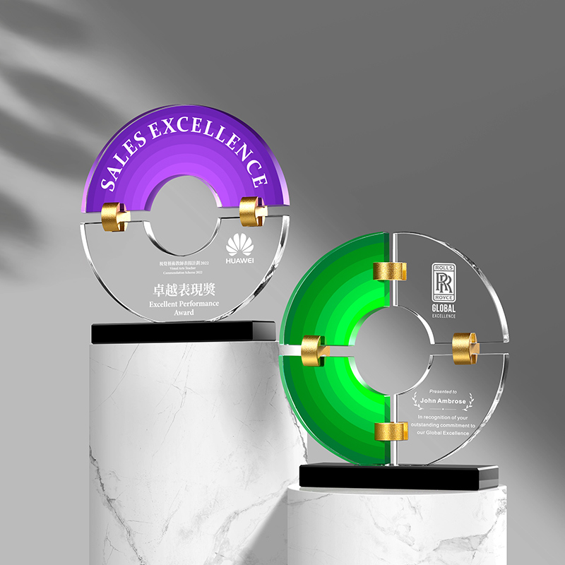 High-End Custom Round Crystal and Wooden Trophy Commemorative Medal for Company Team Events Welcome Gifts