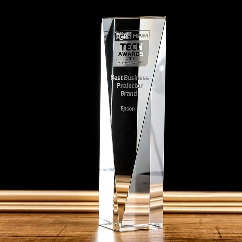 Honor of Crystal New Design Hot Selling Customized 3D Laser K9 Crystal Trophy Crystal Award Trophy