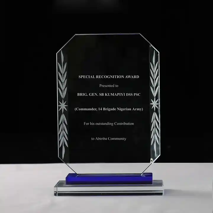 Wholesale High Quality K9 Blank Trophy with Beveled Edges for 3d Laser Engraving Features As Souvenirs Gift