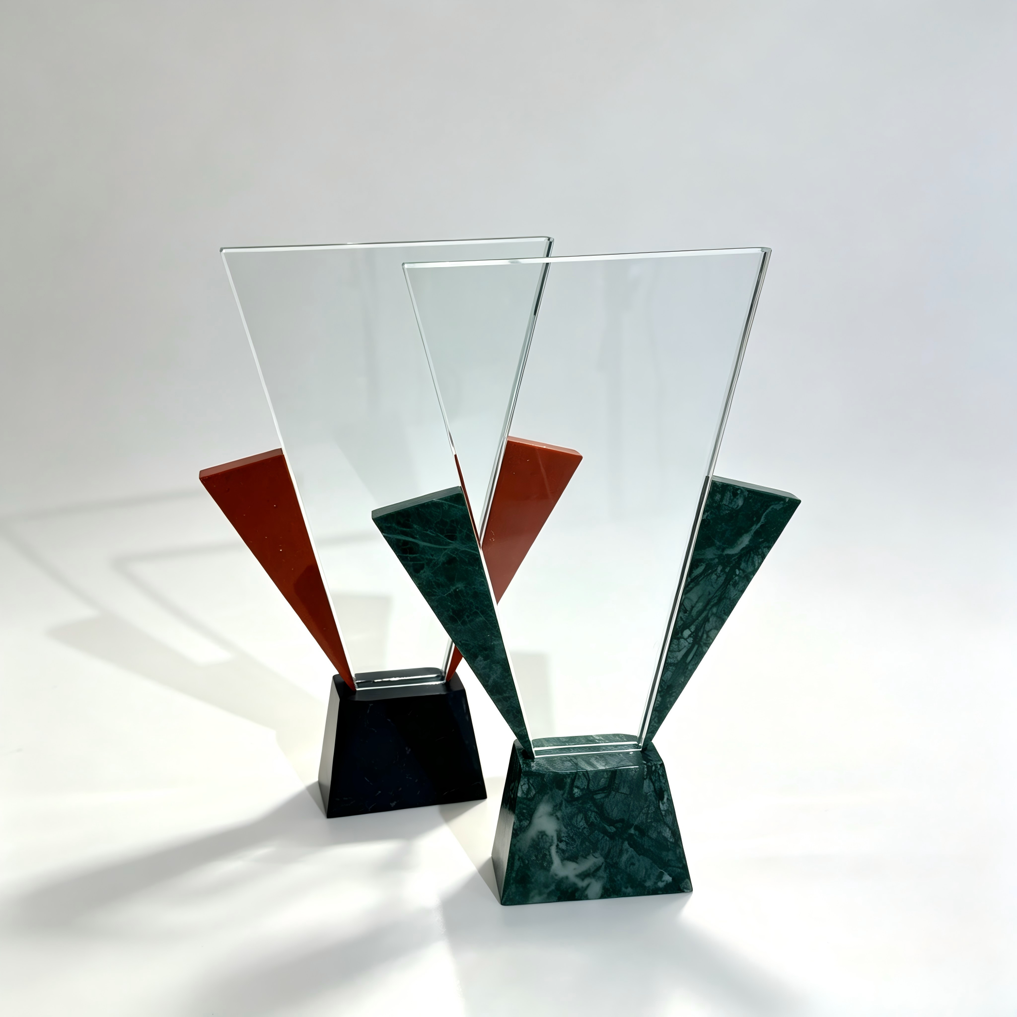 Modern Triangle Crystal Trophy Marble Side Decoration Custom Sandblasted Engraving Fashion Trend TV Movie Style Award Plaque for