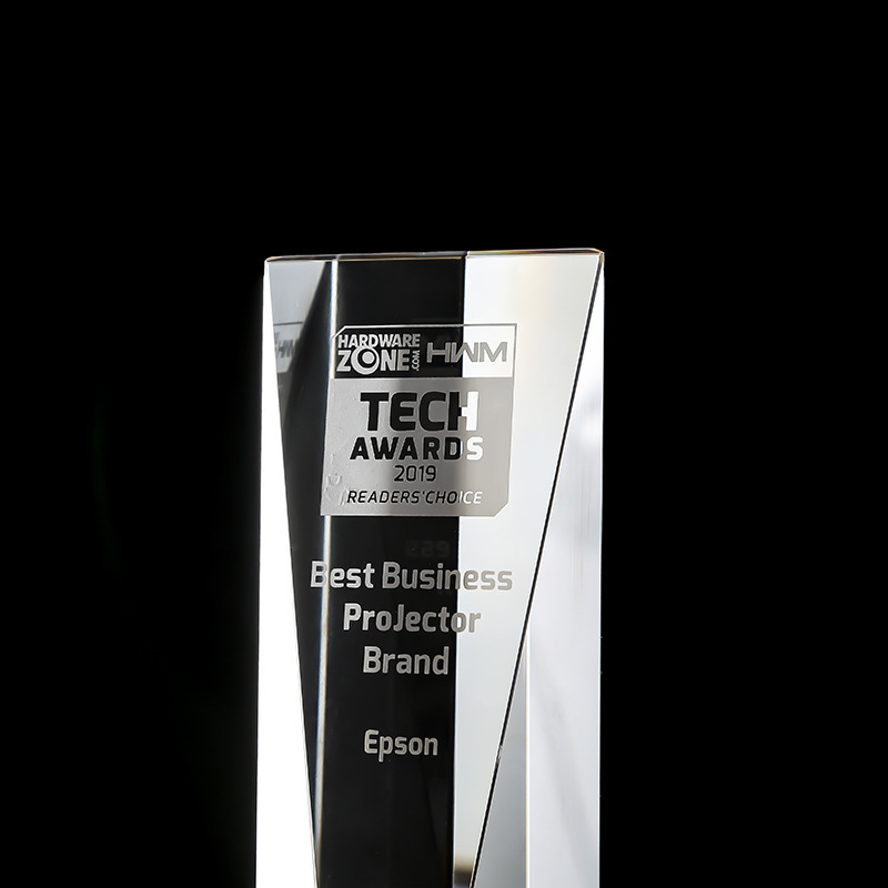 Honor of Crystal New Design Hot Selling Customized 3D Laser K9 Crystal Trophy Crystal Award Trophy