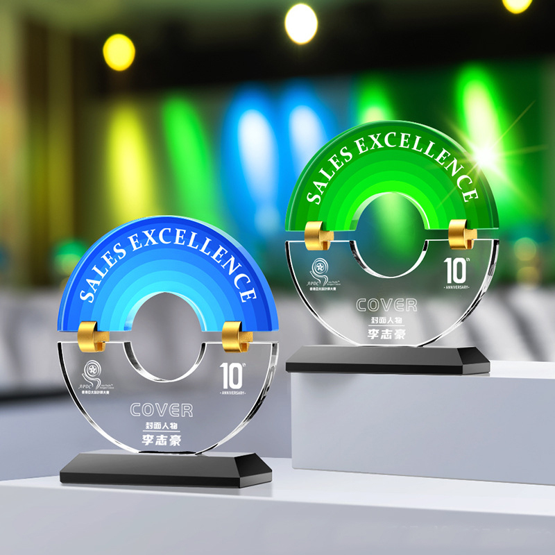 Small Bridge Crystal New Design Custom logo Round Shape K9 Crystal Glass Trophy Award for Company Events Employee Recognition