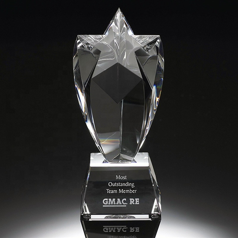High Quality Custom Engraved Star Crystal Glass Award Trophy Gold Logo Five Points Art K9 Trophy on a Base 3D Laser Engraved