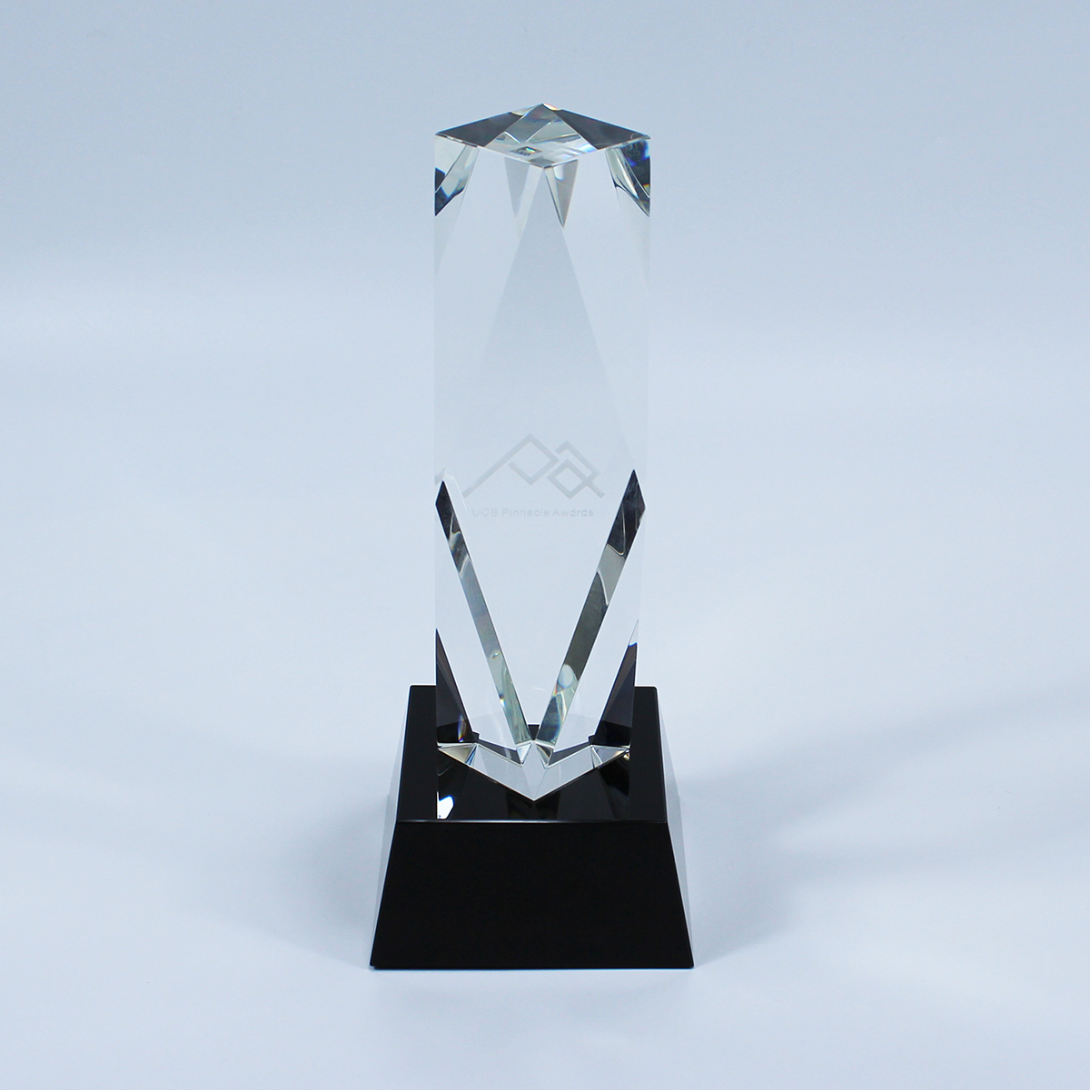 Hitop Ceremony Award Trophy Custom Service Metal Cup Trophy K9 Crystal Trophy for Ceremony Gift