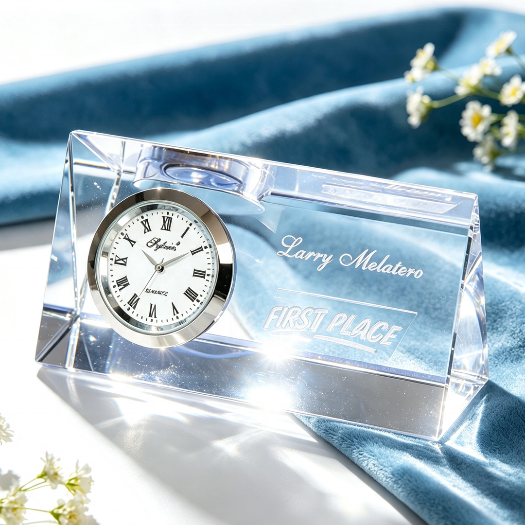 Premium Prism Crystal Clock Minimalist Quartz Desk Clock Company Annual Paperweight Promotional Gift Office Desktop Ornament