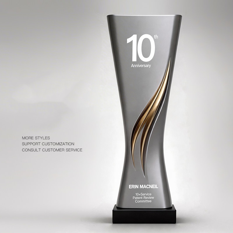 Custom High-Grade Creative Gold-plated Resin Trophy Enterprise IP Image Award Gift Premium Medals & Plaques