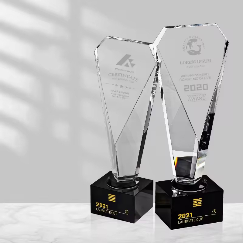 Custom Crystal Awards Pillar Obelisk Cylinder Shape Crystal Glass Awards Trophies