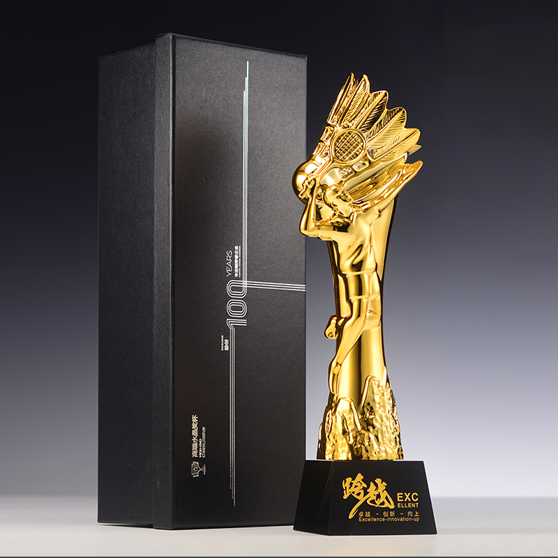 Wholesale Resin Soccer Trophy Crystal Award Custom Sport Basketball Golf Football Trophy Badminton Volleyball Trophy