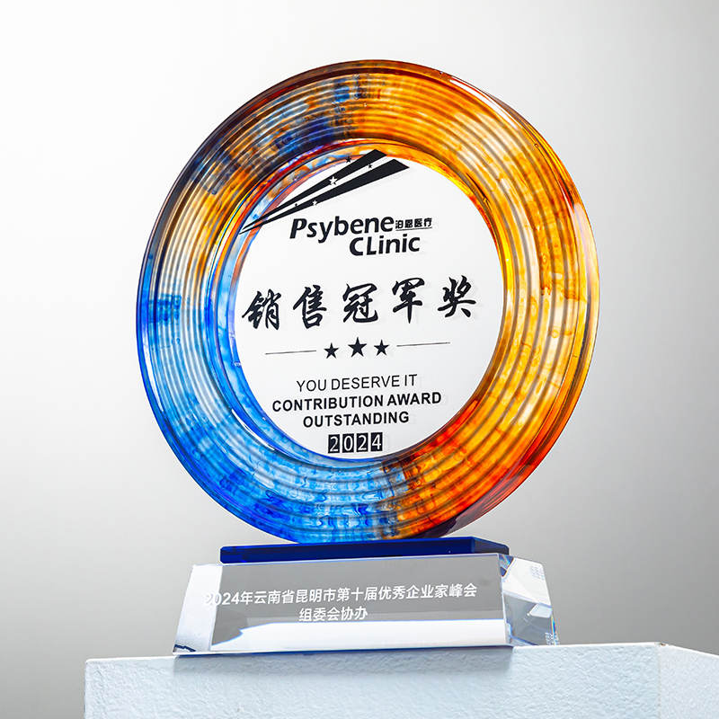 OEM ODM Wholesale Souvenir Custom Design Laser Engraving Crystal Trophy Award Various Shapes Crystal Trophy
