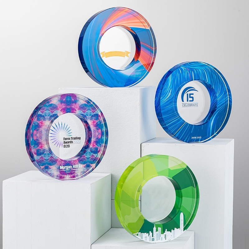 Fashion Round Crystal Award Plaque Custom UV Gradient Printing Design Corporate Commemorative Prize Crystal Trophy