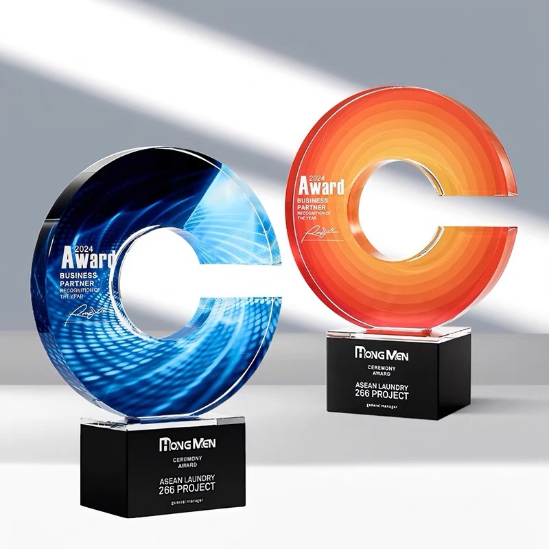 Full Color Printing Crystal Round C Shape Trophy With Black Crytal Base  MH-J761