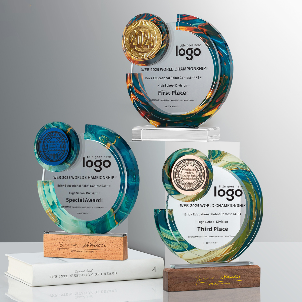 Custom Engraved Glass Recognition Awards Crystal Glass Plaque Award with Wood Base Event Themed Trophy Souvenirs