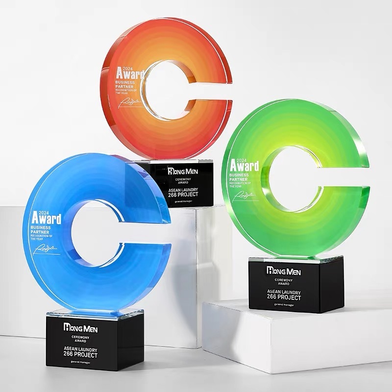 Full Color Printing Crystal Round C Shape Trophy With Black Crytal Base  MH-J761