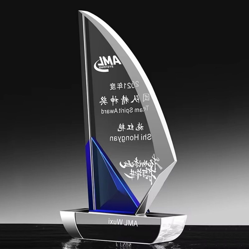 Premium K9 Crystal Clear Sailboat Trophy Saling Glass Engraved Team Spirit Plaque Awards for Staff Medals