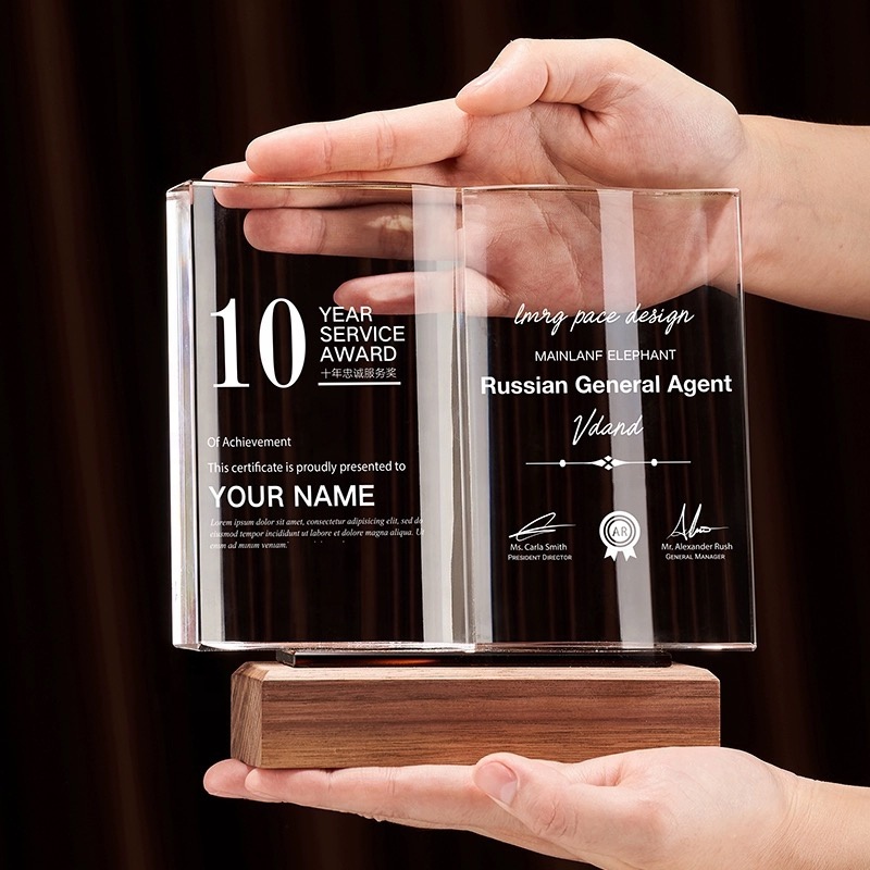 Hot Selling Clear Crystal Wooden Base Book Shape Trophy Award for Teachers' Day Gift School Teacher Retirement Souvenir
