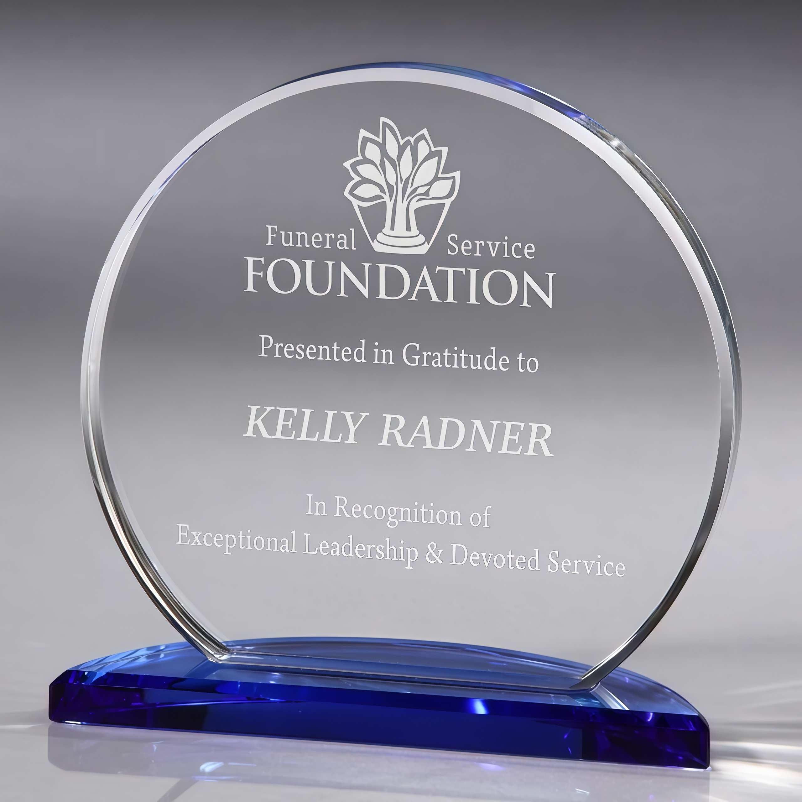 Wholesale Creative K9 Material Transparent Crystal Achievement Trophy for Business Gift