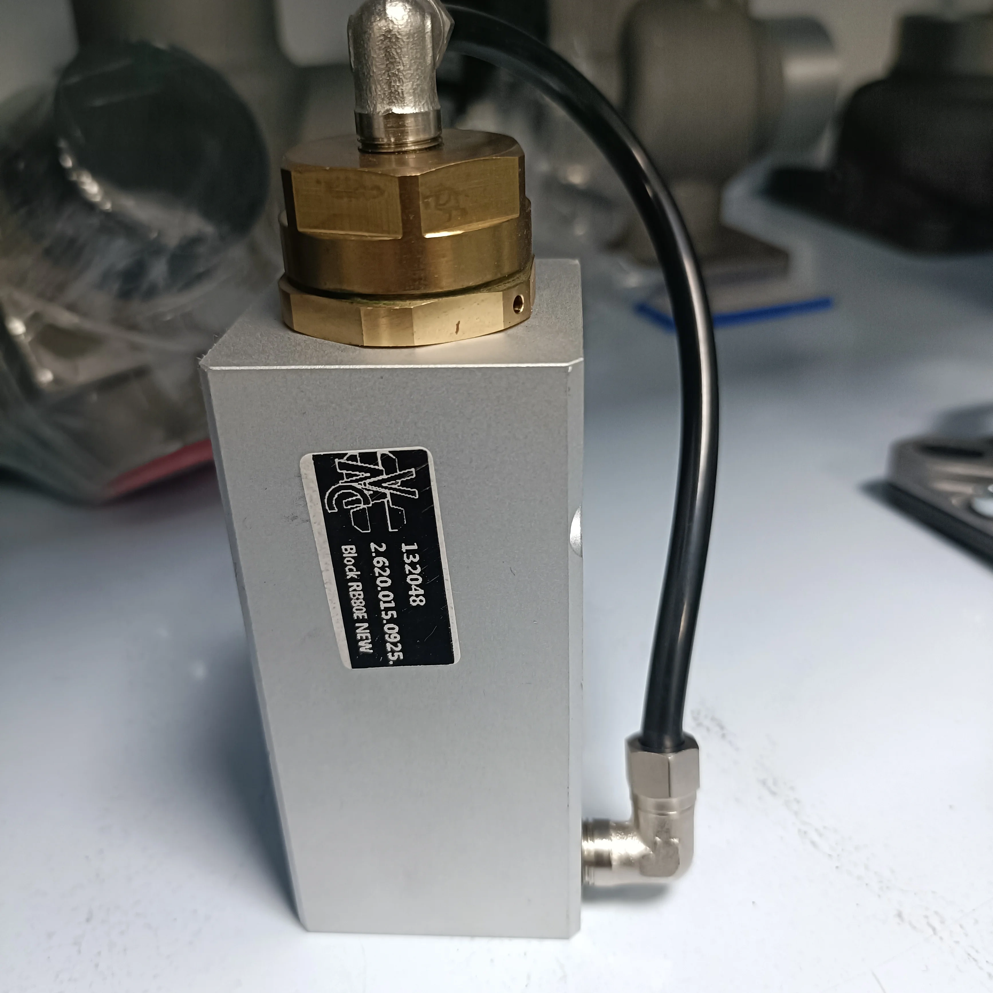 IR Ingersoll Rand 49013030 Metal Control Module Assembly with Modulating Valve | Fits V55 V65 V75 Air Compressors,Xi'an Oukesi Machinery Equipment Co.,Ltd,IR Ingersoll Rand 49013030 Metal Control Module Assembly with Modulating Valve | Fits V55 V65 V75 Air Compressors-Xi'an Oukesi Machinery Equipment Co.,Ltd