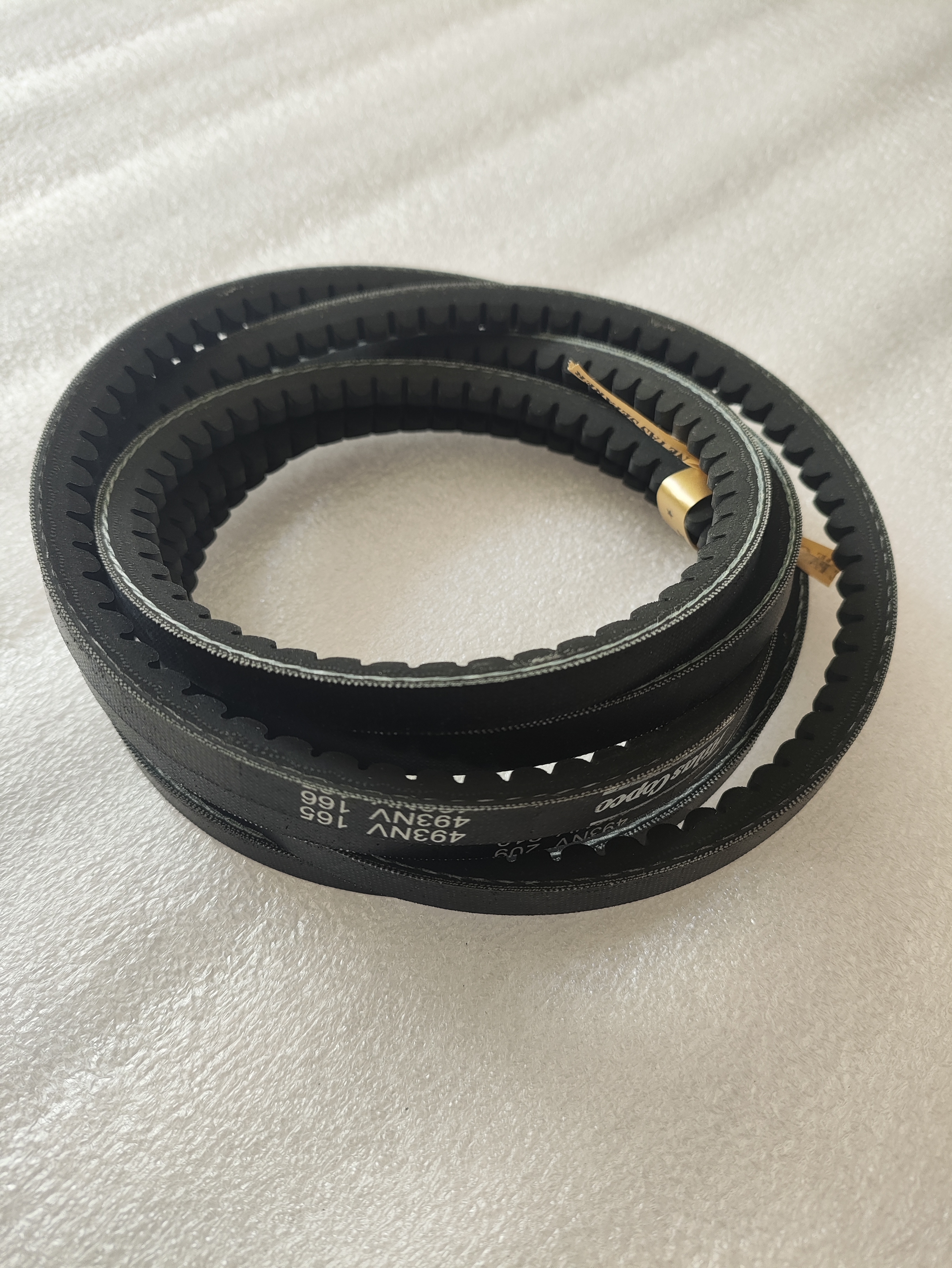 ATLAS COPCO 2204155657 ORIGINAL V-BELT SET (2X) MB XPZ L=1180,Xi'an Oukesi Machinery Equipment Co.,Ltd,ATLAS COPCO 2204155657 ORIGINAL V-BELT SET (2X) MB XPZ L=1180