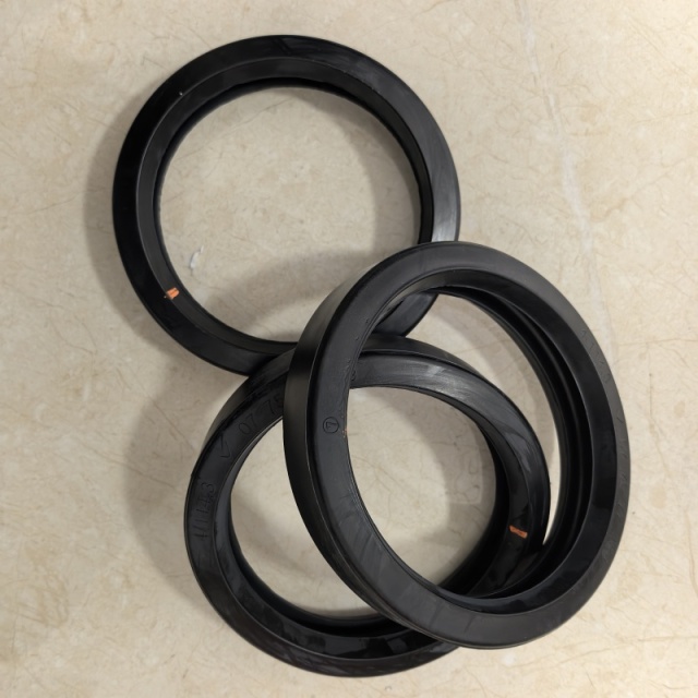 air Compressor Clamp Sealing Ring 0634100099, Suitable for Atlas air Compressor Equipment.0634 1000 99,Xi'an Oukesi Machinery Equipment Co.,Ltd,air Compressor Clamp Sealing Ring 0634100099, Suitable for Atlas air Compressor Equipment.0634 1000 99