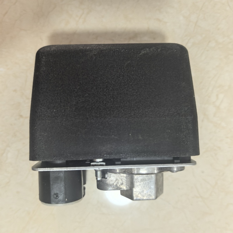 Atlas Copco Single Hole Pressure Switch 2200600682 Screw Air Compressor with Metal Material for Sale,Xi'an Oukesi Machinery Equipment Co.,Ltd,Atlas Copco Single Hole Pressure Switch 2200600682 Screw Air Compressor with Metal Material for Sale