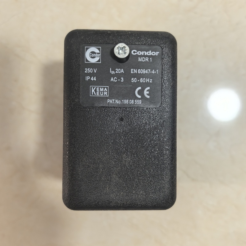 Atlas Copco Single Hole Pressure Switch 2200600682 Screw Air Compressor with Metal Material for Sale,Xi'an Oukesi Machinery Equipment Co.,Ltd,Atlas Copco Single Hole Pressure Switch 2200600682 Screw Air Compressor with Metal Material for Sale