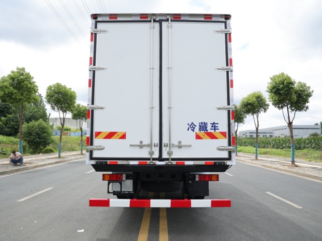Sinotruk Howo 33.8-Meter Insulated Aerial Work Platform,MY SHOP,Sinotruk Howo 33.8-Meter Insulated Aerial Work Platform