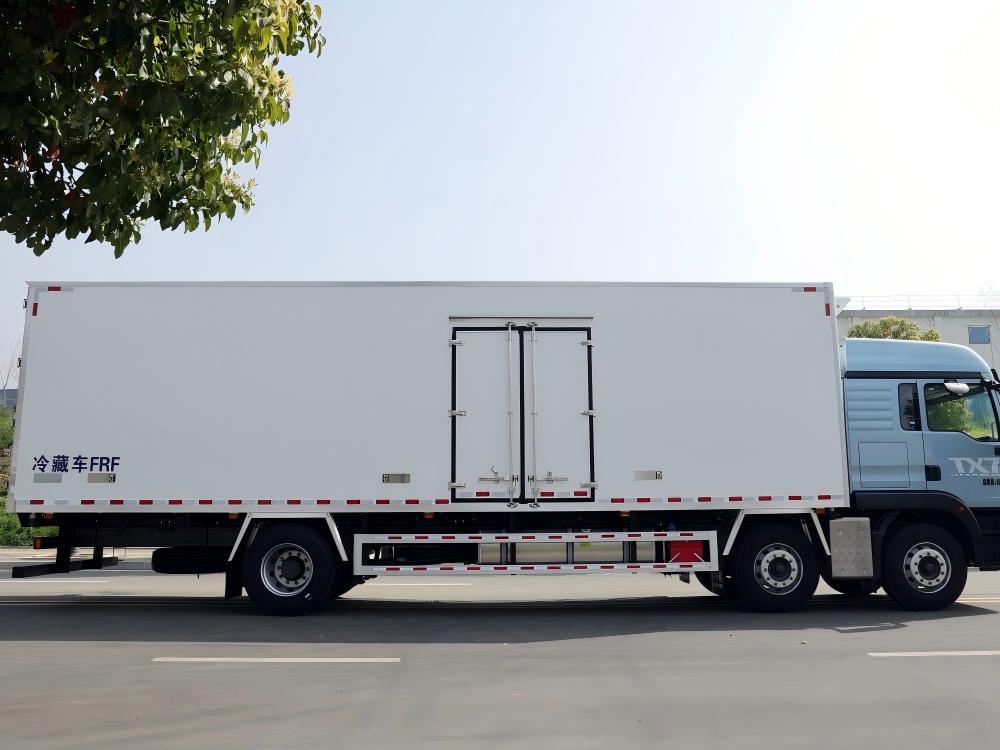 Sinotruk Howo TX7 56 cubic Refrigerated Truck,MY SHOP,Sinotruk Howo TX7 56 cubic Refrigerated Truck