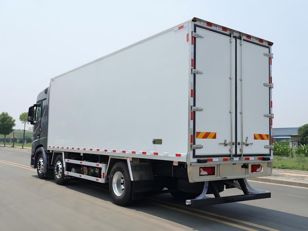 Foton Auman Galaxy 3-Axle 45m³ Refrigerated Truck,MY SHOP,Foton Auman Galaxy 3-Axle 45m³ Refrigerated Truck