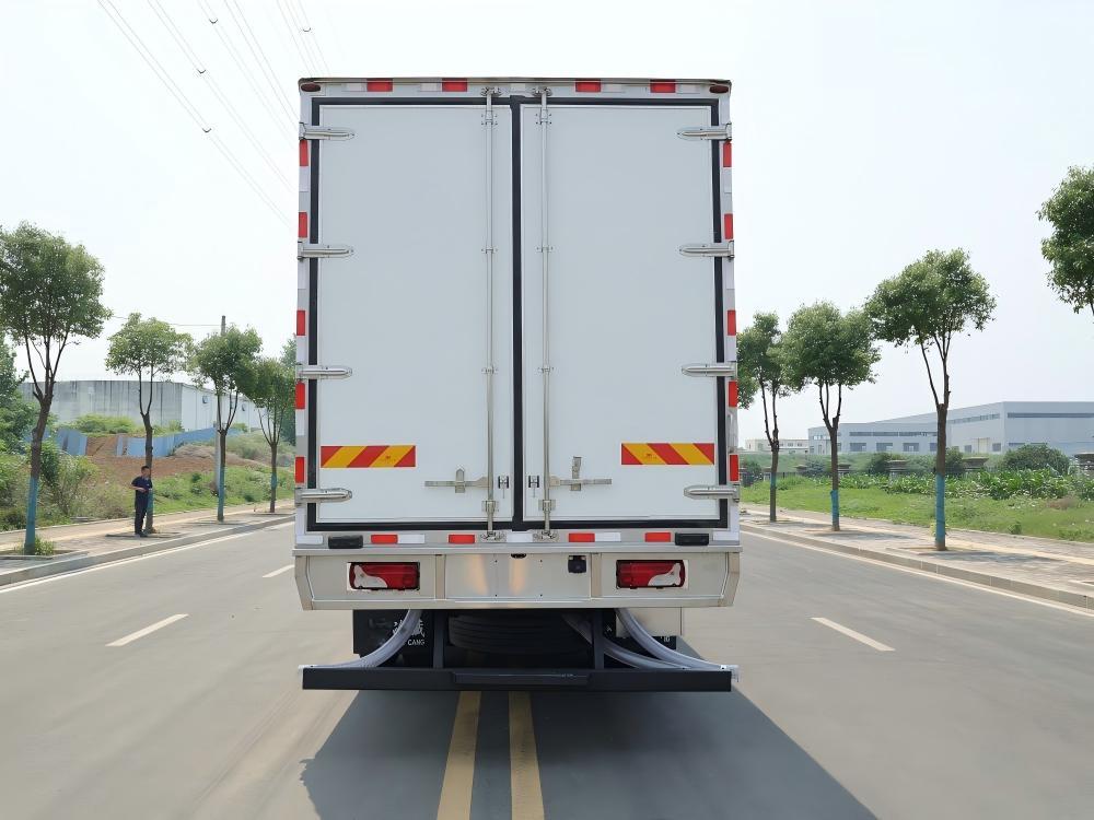 Foton Auman Galaxy 3-Axle 45m³ Refrigerated Truck,MY SHOP,Foton Auman Galaxy 3-Axle 45m³ Refrigerated Truck
