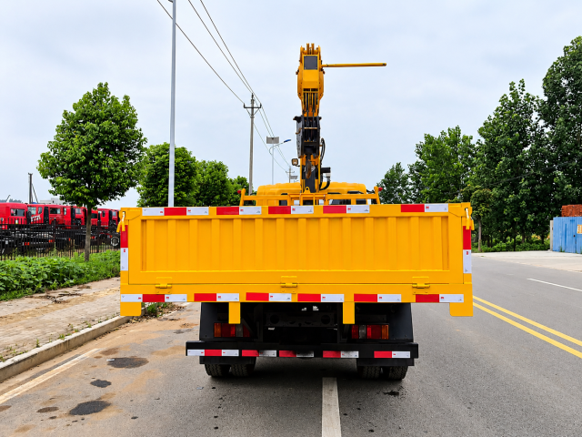 Dongfeng Huashen 5-Ton Truck-Mounted Crane with 4-Section Boom,MY SHOP,Dongfeng Huashen 5-Ton Truck-Mounted Crane with 4-Section Boom