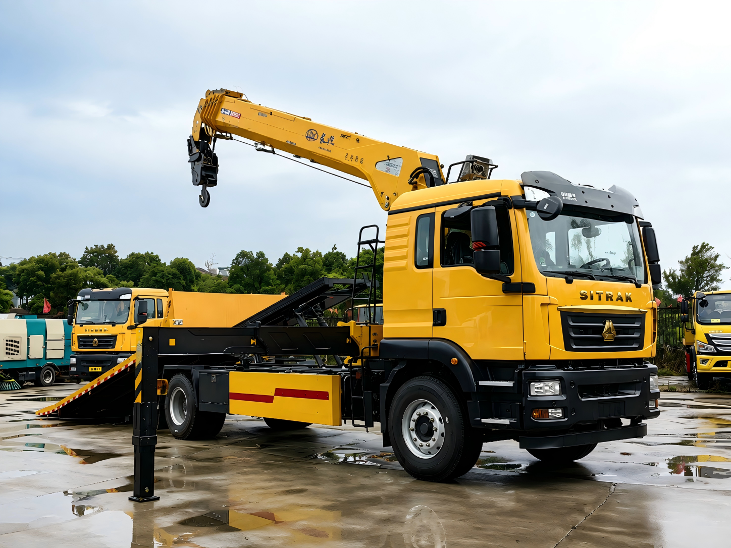 Camion dépanneuse plateau SITRAK 23 tonnes avec grue, MON MAGASIN, Camion dépanneuse plateau SITRAK 23 tonnes avec grue