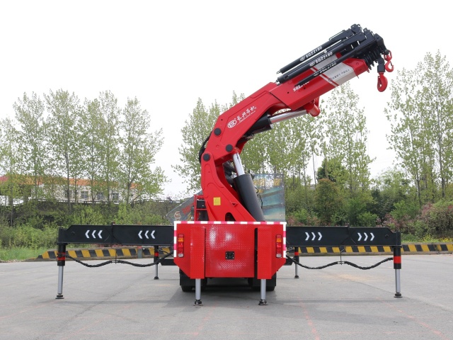 Grue sur camion à flèche articulée Sinotruk Howo 8x4 Changxing 110 tonnes, MA BOUTIQUE, Grue sur camion à flèche articulée Sinotruk Howo 8x4 Changxing 110 tonnes