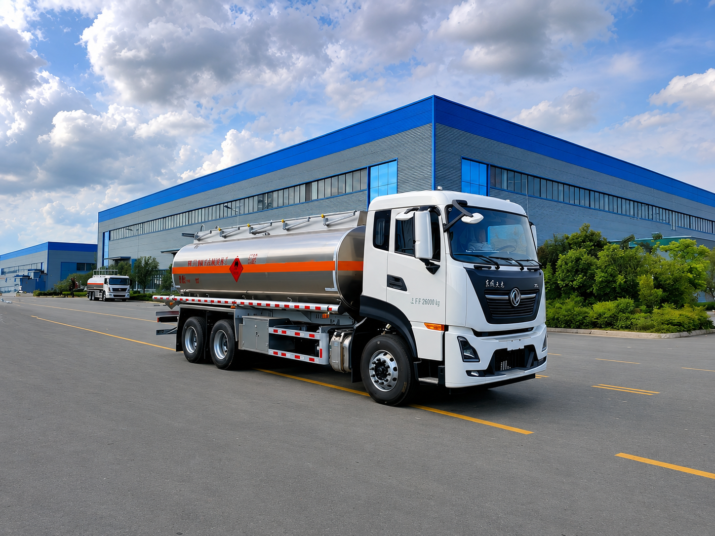 Camión de transporte de petróleo Dongfeng Tianlong 8x4 de 20 m³, MI TIENDA, Camión de transporte de petróleo Dongfeng Tianlong 8x4 de 20 m³