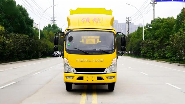 Camion Foton Linghang 100K à coussins de sécurité, Suizhou Hongda Automobile Sales Co., Ltd., Camion Foton Linghang 100K à coussins de sécurité