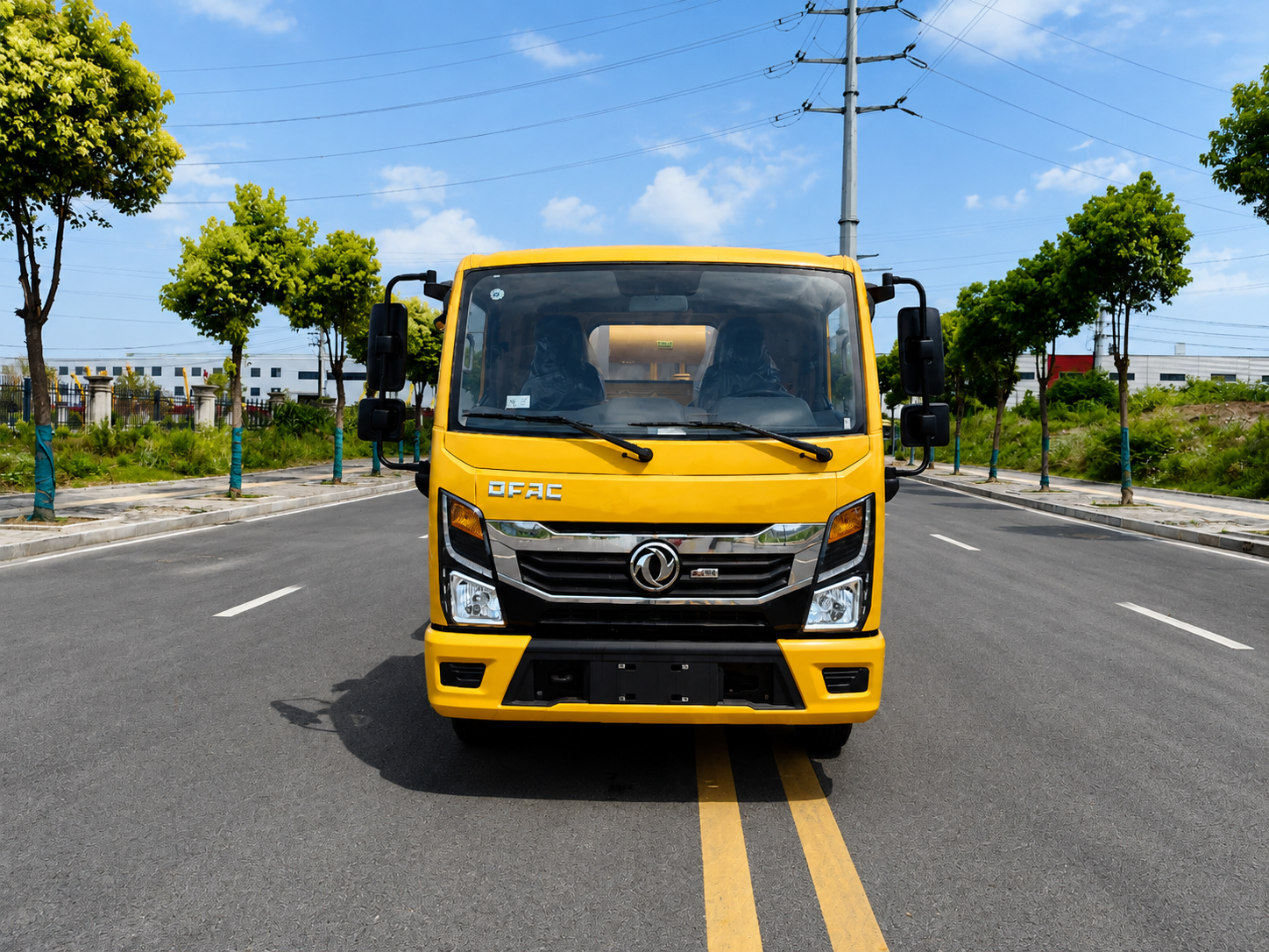 Camion distributeur d'asphalte Dongfeng de 4,3 m³, Suizhou Hongda Automobile Sales Co., Ltd., Camion distributeur d'asphalte Dongfeng de 4,3 m³