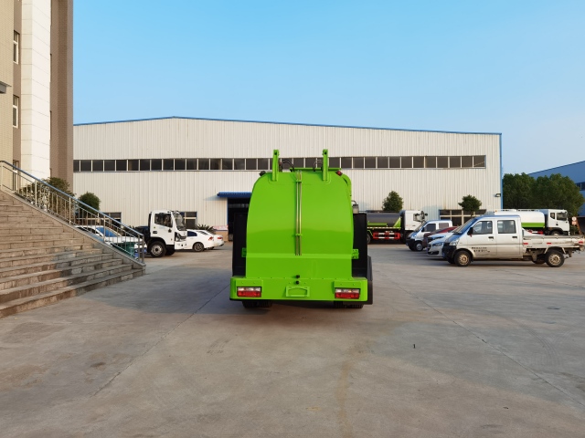 Dongfeng D7 Series 8m³ Food Waste Truck, Suizhou Hongda Automobile Sales Co., Ltd.,Dongfeng D7 Series 8m³ Food Waste Truck