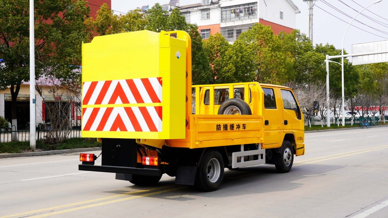 JMC 80k Crash Cushion TruckCompany, Suizhou Hongda Automobile Sales Co., Ltd.,JMC 80k Crash Cushion TruckCompany