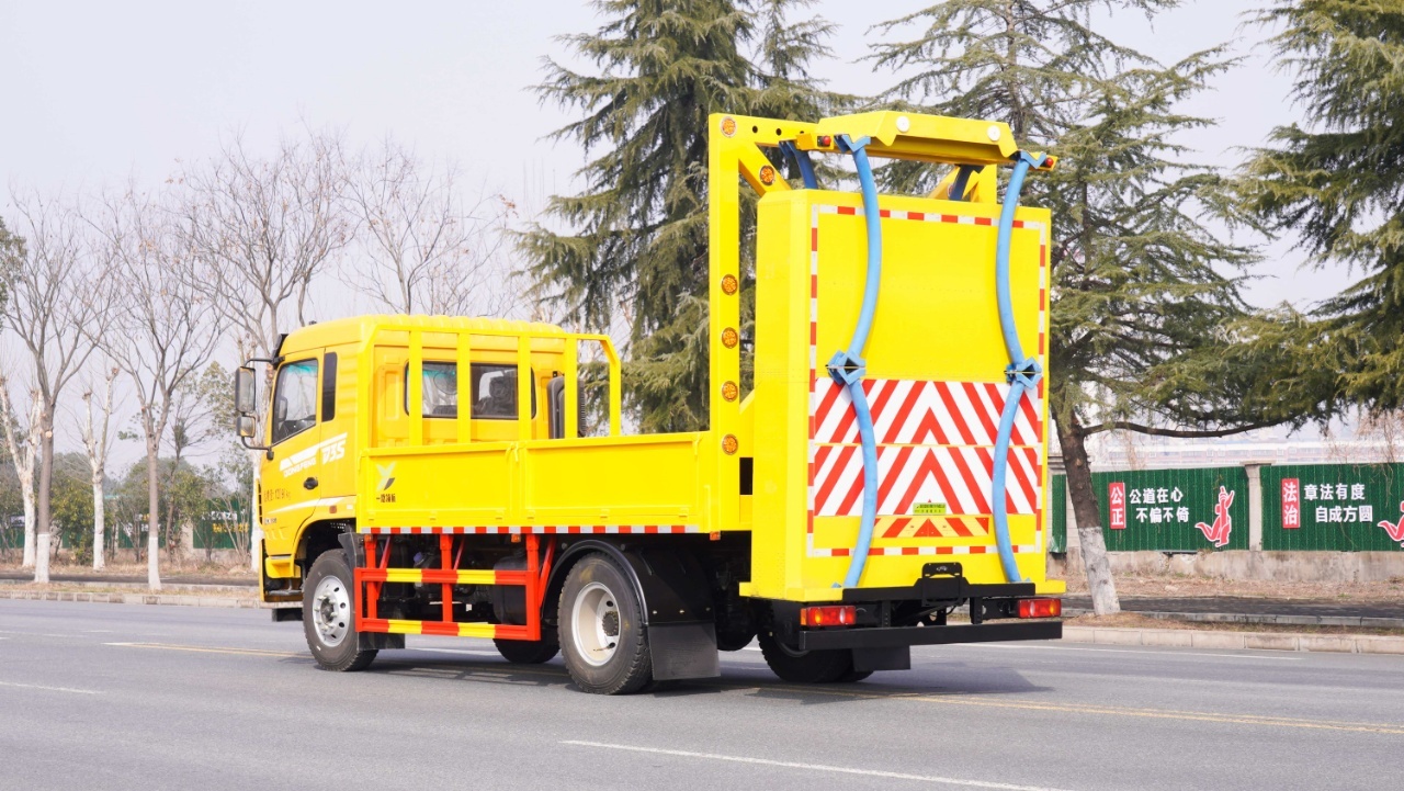 Camion Dongfeng D3S 100k avec coussins de sécurité, Suizhou Hongda Automobile Sales Co., Ltd., Camion Dongfeng D3S 100k avec coussins de sécurité