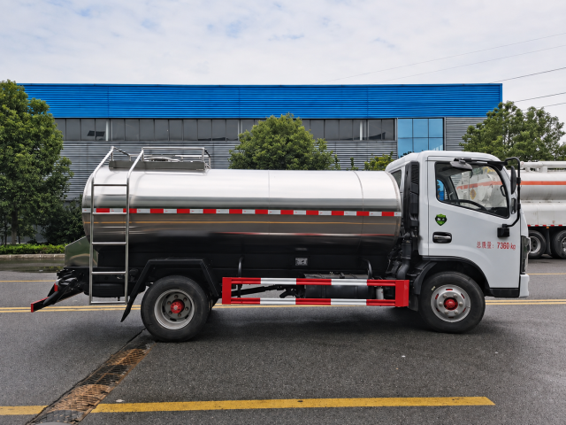 Dongfeng Dollicar 4.7m³ Milk Tanker Truck, Suizhou Hongda Automobile Sales Co., Ltd.,Dongfeng Dollicar 4.7m³ Milk Tanker Truck