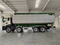 Camion d'alimentation en vrac Dongfeng Tianlong 32,8 m³, Suizhou Hongda Automobile Sales Co., Ltd., Camion d'alimentation en vrac Dongfeng Tianlong 32,8 m³