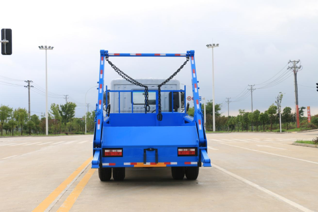Camión de basura Dongfeng Dollicar D9 con cargador de contenedores, Suizhou Hongda Automobile Sales Co., Ltd., Camión de basura Dongfeng Dollicar D9 con cargador de contenedores