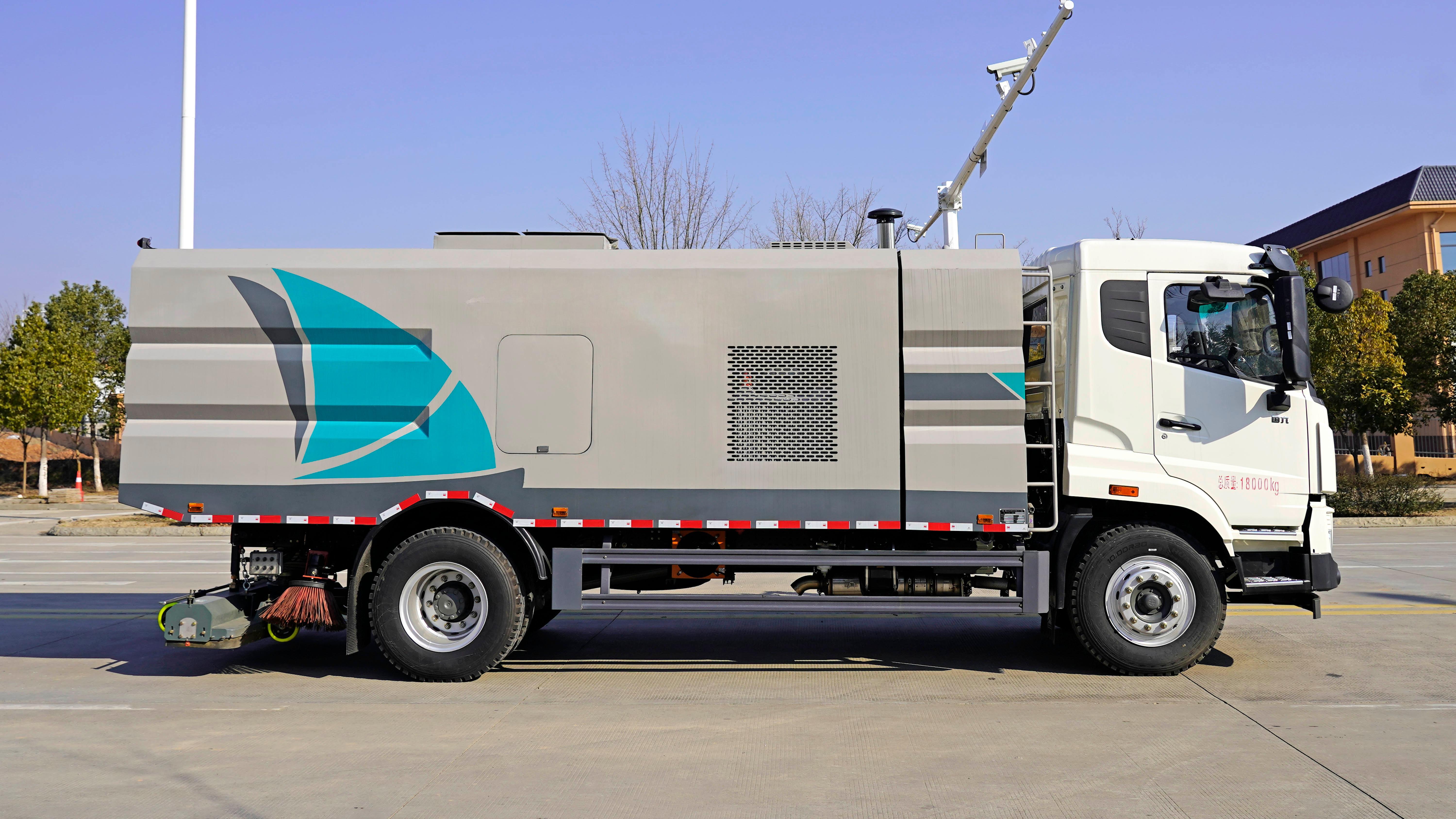Camion balayeuse aspirante robuste HOWO 8 m³, Suizhou Hongda Automobile Sales Co., Ltd., Camion balayeuse aspirante robuste HOWO 8 m³