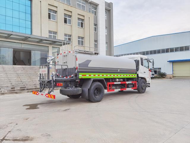 Camión cisterna Dongfeng Tianjin de 10,7 m³, Suizhou Hongda Automobile Sales Co., Ltd., Camión cisterna Dongfeng Tianjin de 10,7 m³